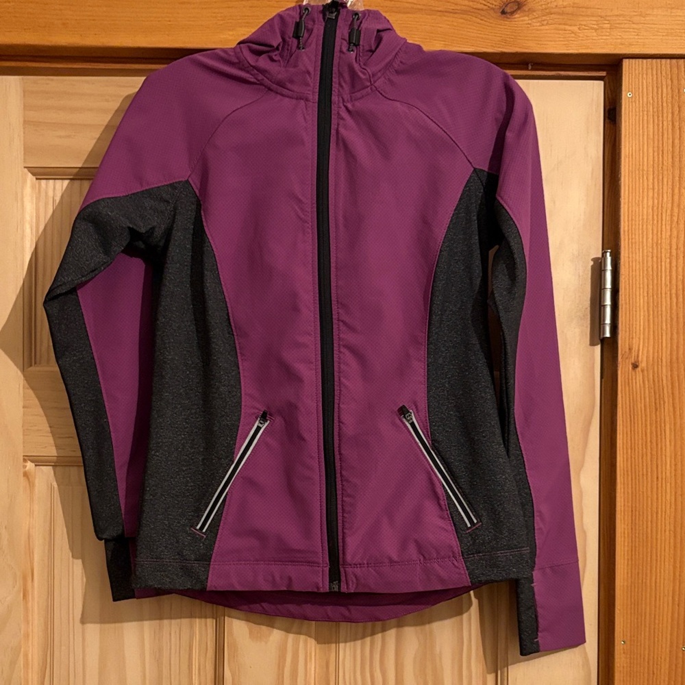 Eastern Mountain Sports Women's Plum and Charcoal Jacket